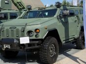 Посилений захист та пункт управління ППО: "Українська бронетехніка" представила оновлені машини "Новатор"
