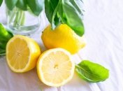 Не каждому полезен: диетолог рассказал о пользе и вреде лимонов