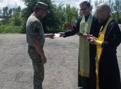 Патриарх Киевский наградил военных за участие в АТО