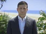 Зеленський у День Конституції: Ми маємо навчитись поважати права одне одного (Відео)