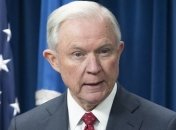 Генпрокурор США отправляет в отставку 46 прокуроров