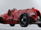 Раритетный Bentley ушел с молотка почти за 8 млн долларов