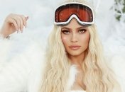 Кайли Дженнер в ярком образе стала лицом китайского Elle 