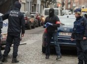 Полиция Брюсселя показала видео с третьим подозреваемым в теракте