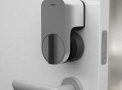 "Умный" дверной замок от Sony