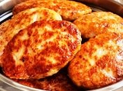 Котлеты с ананасом получаются невероятно сочными