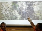 Спасатели достигли места падения индонезийского самолета