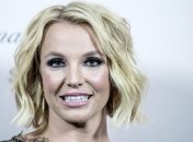 Мать Бритни Спирс намерена самостоятельно распоряжаться многомиллионным состоянием знаменитой дочери