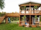 Отец строил дочерям домик для игр, но увлекся и получилось нечто большее (Фото)