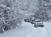 Украину продолжает засыпать снегом: ситуация на дорогах Украины