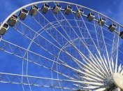 Кабина колеса обозрения с детьми оборвалась в Аргентине 