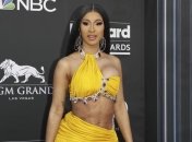 Аппетитная Cardi B показала свои настоящие формы (Видео)