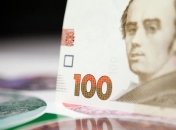 Нехватка "налички": в коммерческих банках резко подорожала валюта