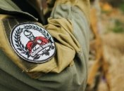 Волонтеры передали "Схидному корпусу" внедорожники