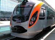 "Украинские экспрессы" будут перевозить школьников бесплатно