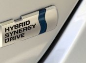 Украина отметила пошлины для гибридных авто