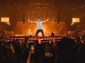 Энрике Иглесиас показал новое видео с сыном