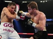 Альварес в реванше победил Головкина 