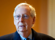 Митч Макконнелл считает, что поддержка украинцев не должна прекращаться