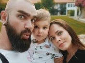 Участники группы The Hardkiss празднуют годовщину свадьбы