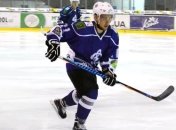 Помилка голкіпера і неочікувана шайба (Відео)