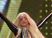 Леди Гага защитила сингл "Applause"