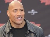 Мать и кузина известного актера едва не погибли в автокатастрофе