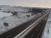 Из-за непогоды ограничено движение фур в трех областях: список трасс