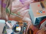 Полиция Киева задержала семью наркобарона с продукцией на 2,5 миллиона гривен