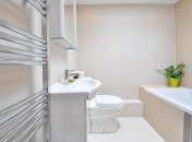 Известковый налёт и плесень в ванной больше не будут проблемой