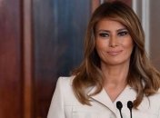 Мелания Трамп в Индии блеснула фигурой в роскошном наряде (Фото)