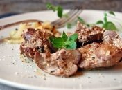 Куряча печінка в маринаді — неймовірно смачна страва