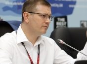 Малыша, провалившегося в канализационный люк, ищут уже сутки