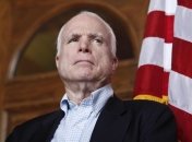 Маккейн считает недостаточными санкции, введенные против России