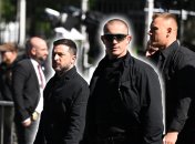Поруч із Володимиром Зеленським засвітився новий охоронець