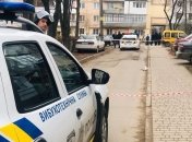 В Черновцах мужчина угрожал взорвать гранату