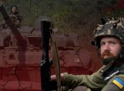 Українські воїни тримають оборону під натиском росіян