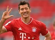 Чудо-сейв ногами Нойєра і хет-трік Левандовскі: огляд матчу Баварія - Айнтрахт (відео)