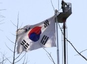 Южная Корея не будет размещать ядерное оружие США