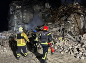 Під завалами в Покровську опинилося немовля