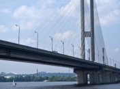 На двух мостах в Киеве 25 апреля частично перекроют движение