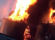 Глава Киевской ОГА озвучил новые прогнозы по тушению пожара на нефтебазе