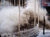 На Великобританию обрушился сильный шторм