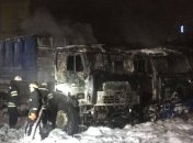 В Николаеве водители грузовиков случайно сожгли свои автомобили (Фото)