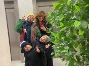 Дмитрий Монатик со своей семьей