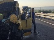 Водитель уснул за рулем: в Крыму в ДТП погибли восемь человек