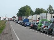 На границе с Польшей продолжают увеличиваться автомобильные очереди