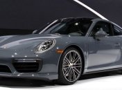 В Киеве замечен премиальный спорткар Porsche за почти $400 тысяч (Фото)