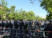 Протесты в Армении: движение по центру Еревана прекращено