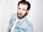 Крис Эванс рассказал, почему ему понравилось играть в "плохого парня" (Видео)